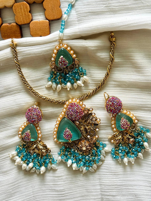 Turkish pendant set